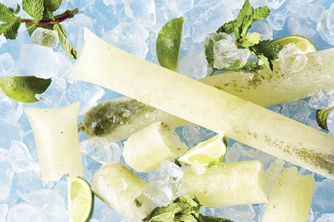 Mint flavored boozy popsicles mojitoboozyicepops