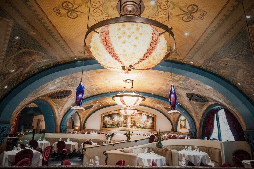 Ula Mediterranean Dining & Cocktails